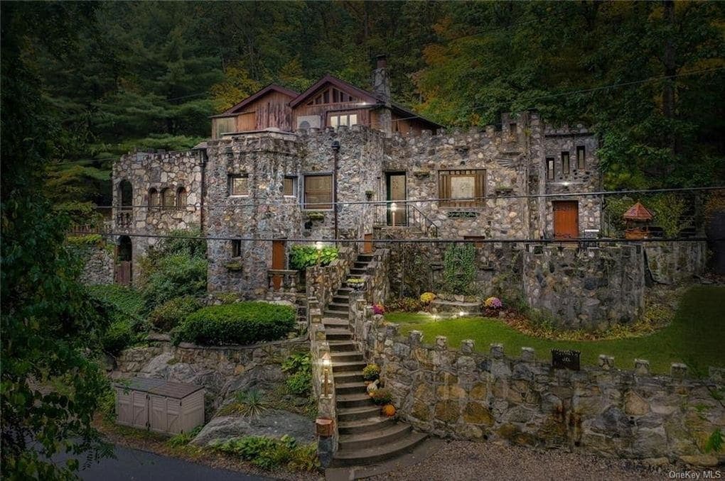 Castle by the Lake (Private Home)