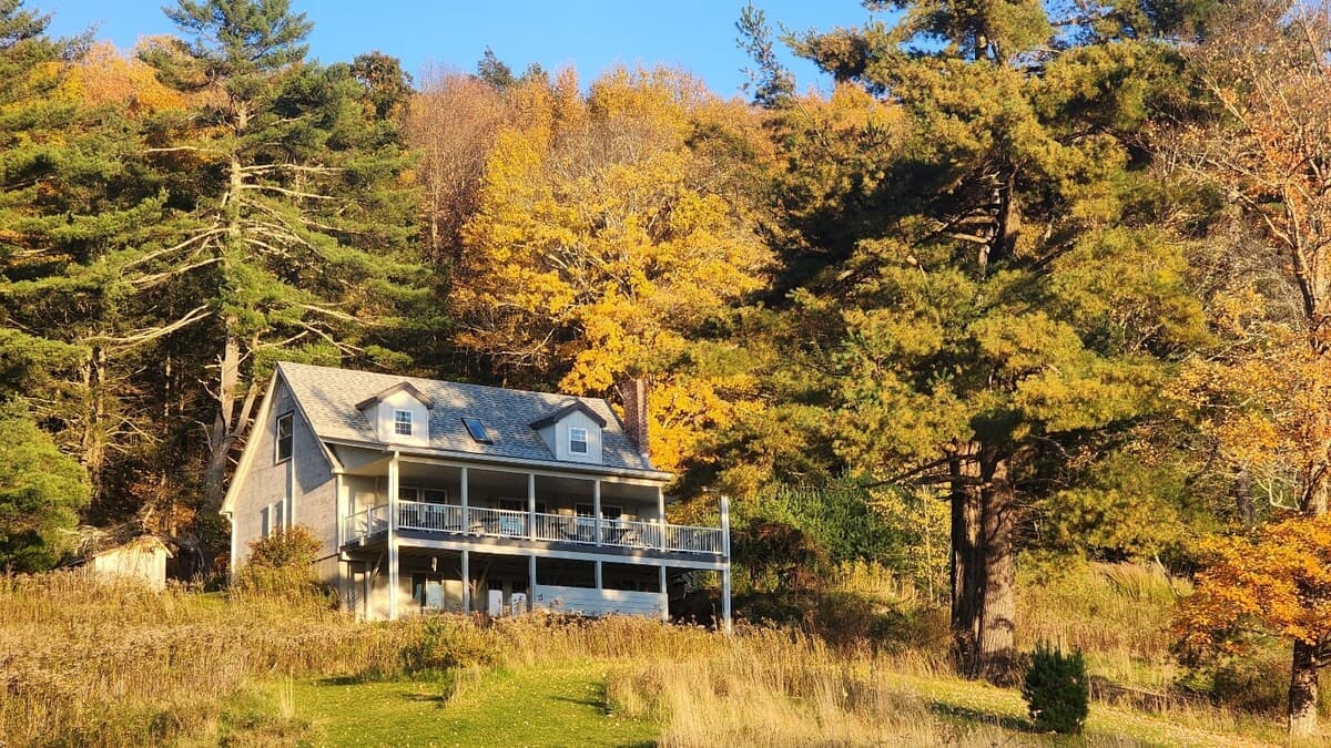 Dutchhillcottage, gem in the southern Catskills.