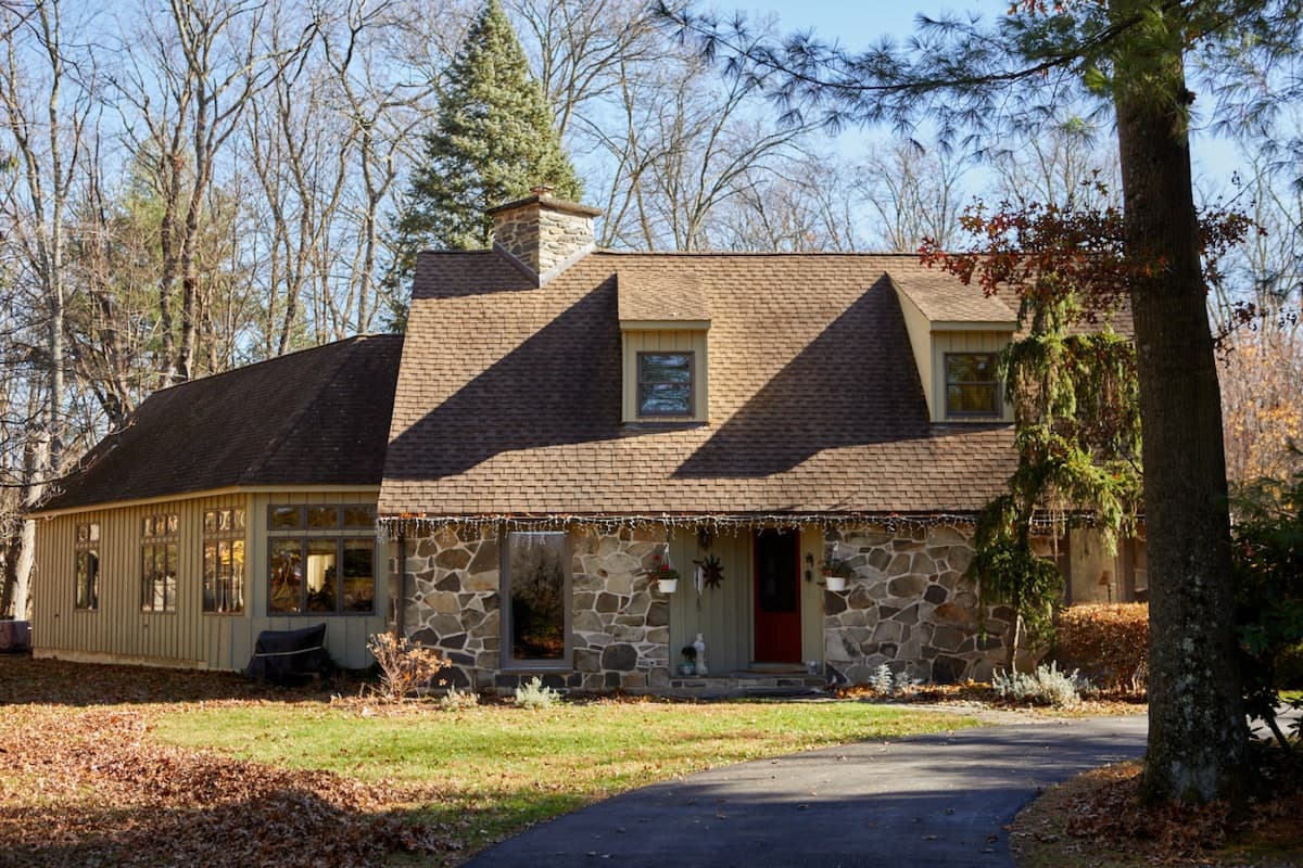 New Paltz Trailside Retreat with Pool and View
